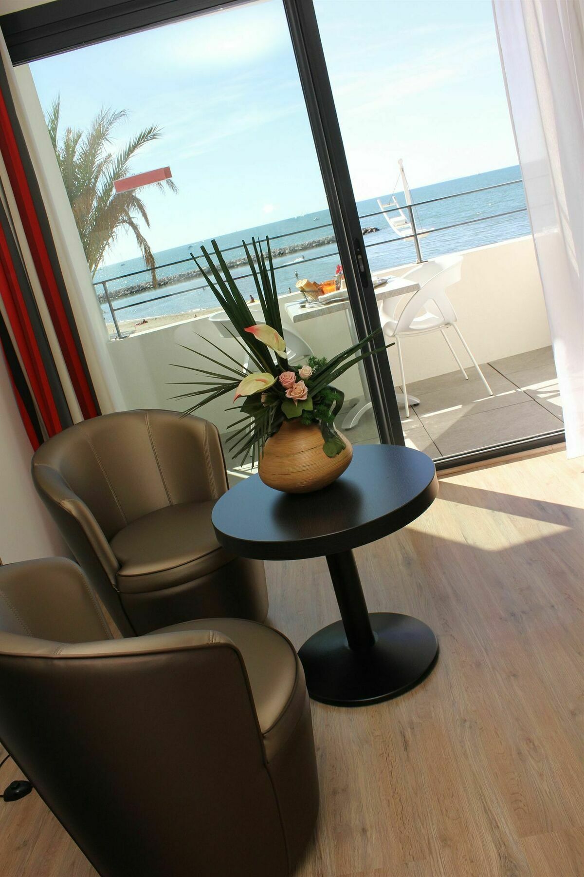 Hotel Restaurant Splendid Camargue Le Grau-du-Roi Ngoại thất bức ảnh
